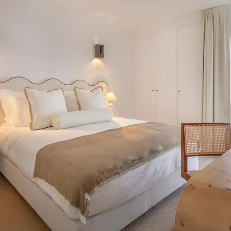 D'agua Beachfront 4*