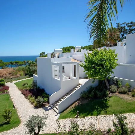 Aldeamento Turístico Masana Algarve 4*