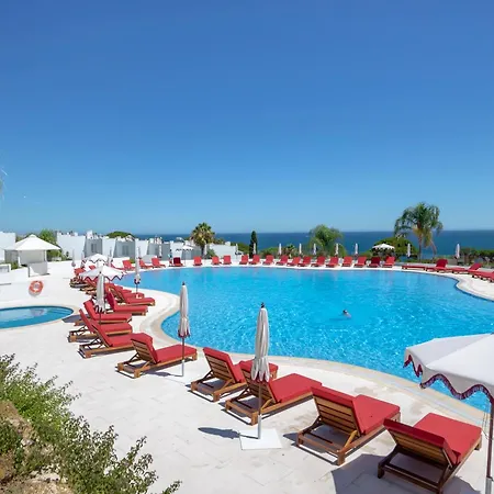 D'agua Beachfront 4*